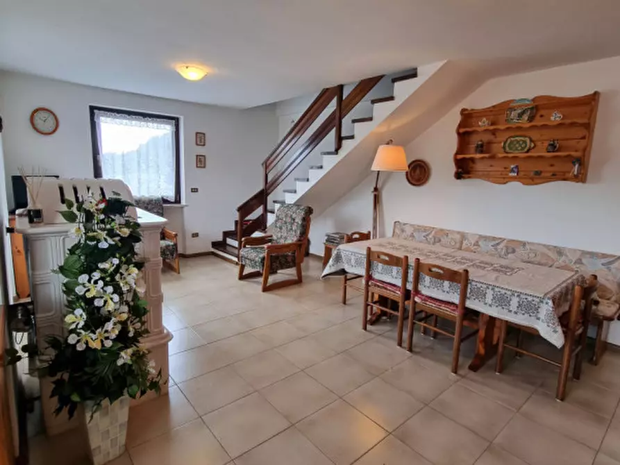 Immagine 10 di Appartamento in vendita  a Borgo D'anaunia