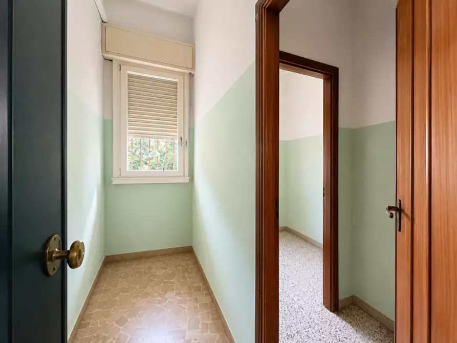 Immagine 4 di Negozio in vendita  in Via Giuseppe Dagnini, 40c a Bologna