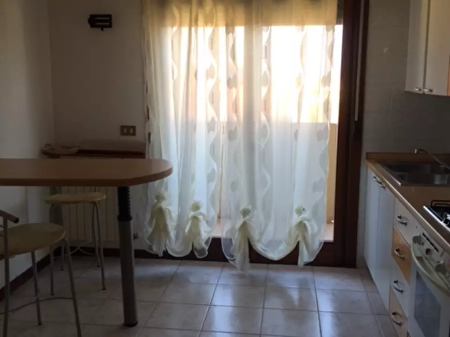 Immagine 4 di Appartamento in vendita  in VIA PO a Montegrotto Terme