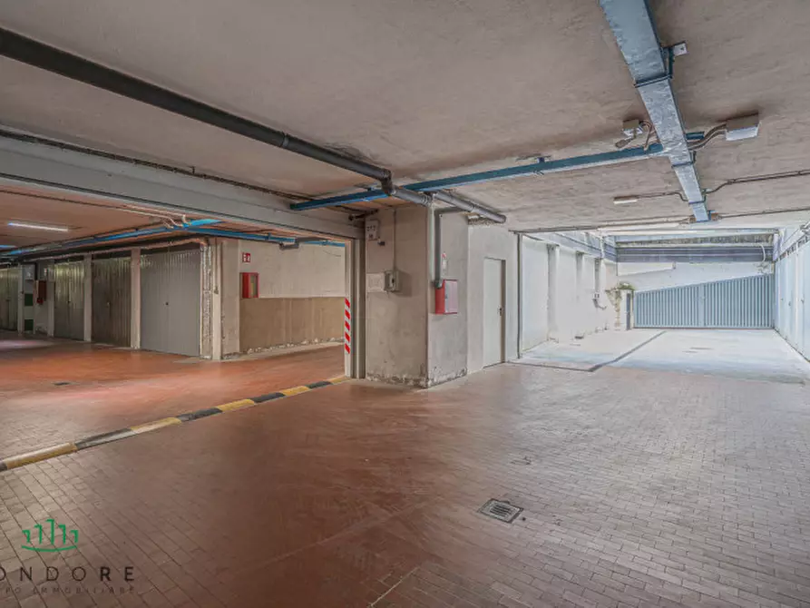 Immagine 46 di Appartamento in vendita  in via Giuseppe Mazzini a Bologna