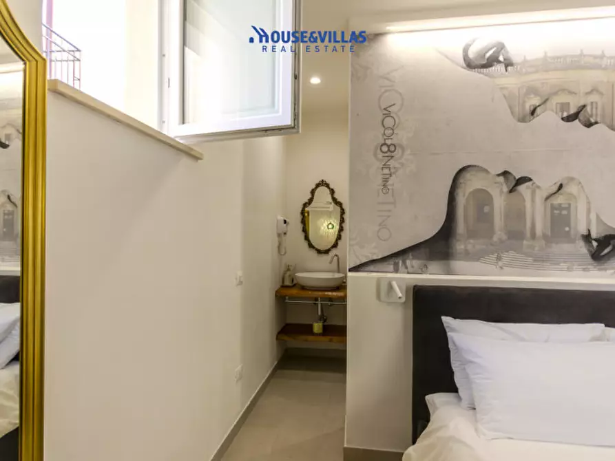 Immagine 16 di Casa indipendente in vendita  in Via Galileo Galilei a Noto
