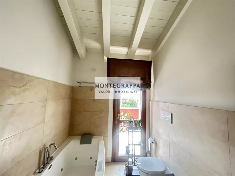 Immagine 14 di Attico in vendita  in Via Vicenza a Castelfranco Veneto