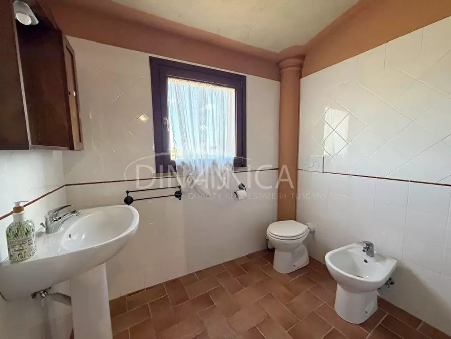 Immagine 38 di Hotel in vendita  a Crespina Lorenzana