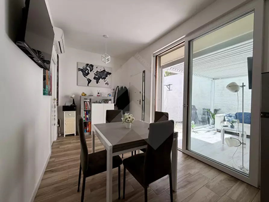 Immagine 6 di Appartamento in vendita  in Via Professor Francesco Milano, 2 a Trani