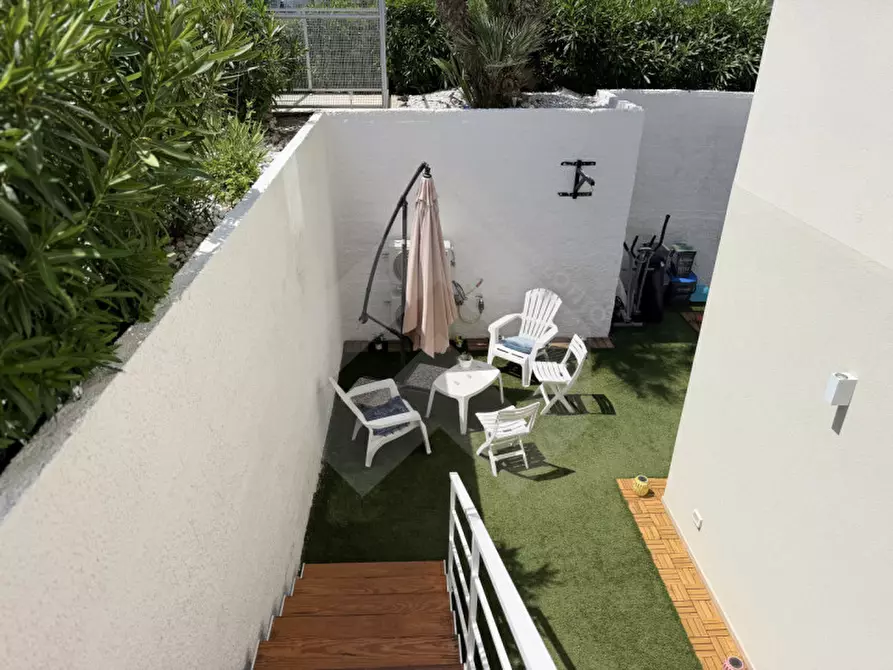 Immagine 11 di Appartamento in vendita  in Via Professor Francesco Milano, 2 a Trani