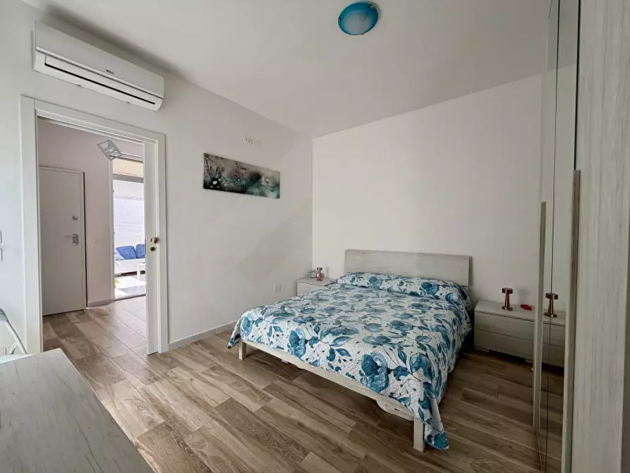 Immagine 15 di Appartamento in vendita  in Via Professor Francesco Milano, 2 a Trani