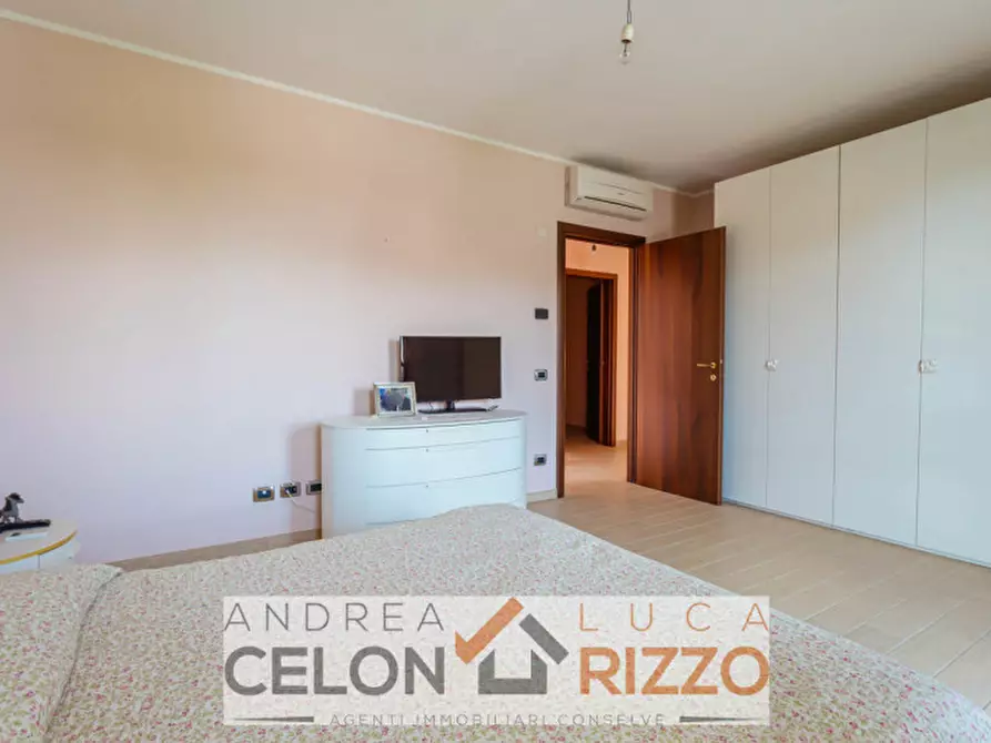 Immagine 23 di Casa bifamiliare in vendita  in Via Roma a Pozzonovo
