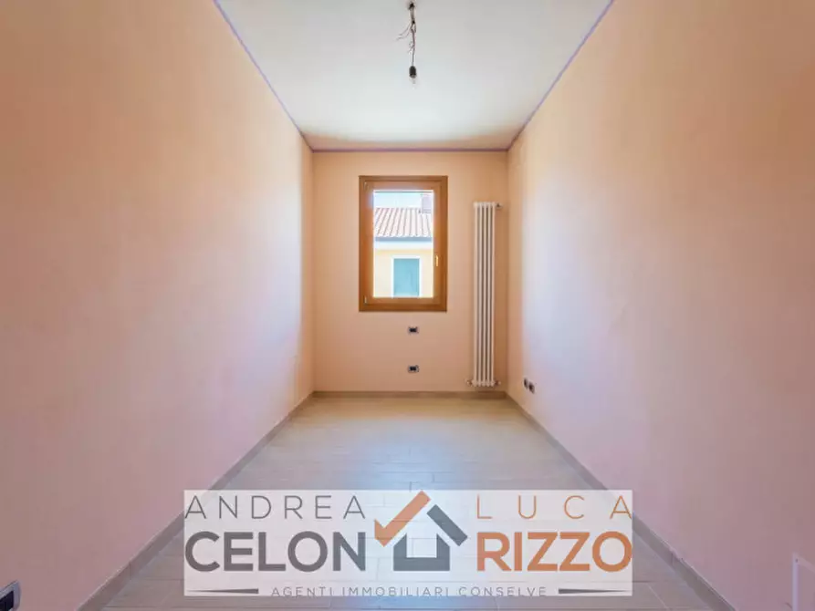 Immagine 28 di Casa bifamiliare in vendita  in Via Roma a Pozzonovo
