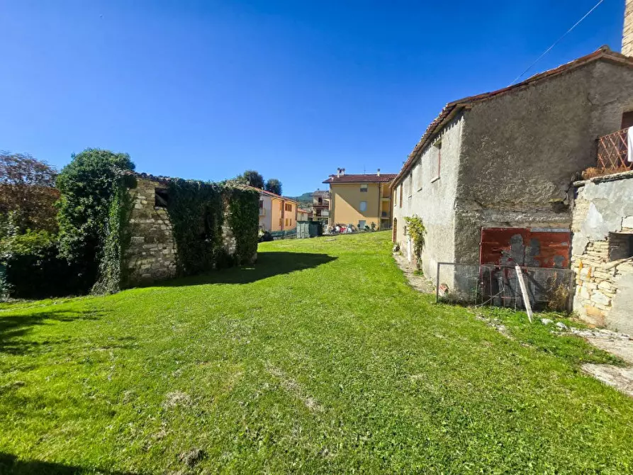Immagine 7 di Rustico / casale in vendita  in Via Poggio a Carpegna