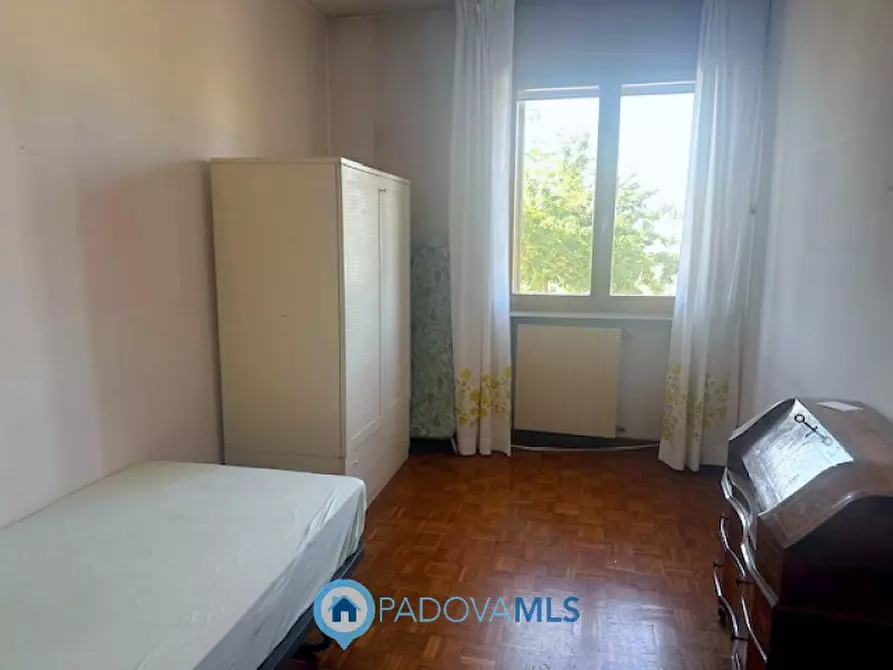 Immagine 16 di Appartamento in vendita  in Via Emilia 36 a Rubano