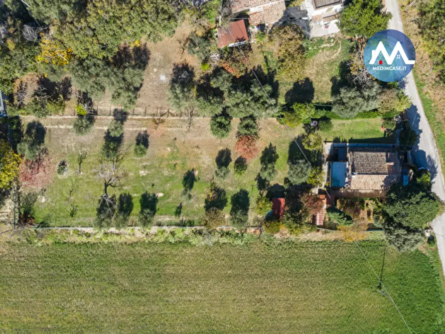 Immagine 3 di Rustico / casale in vendita  in strada montebacchino a Pesaro