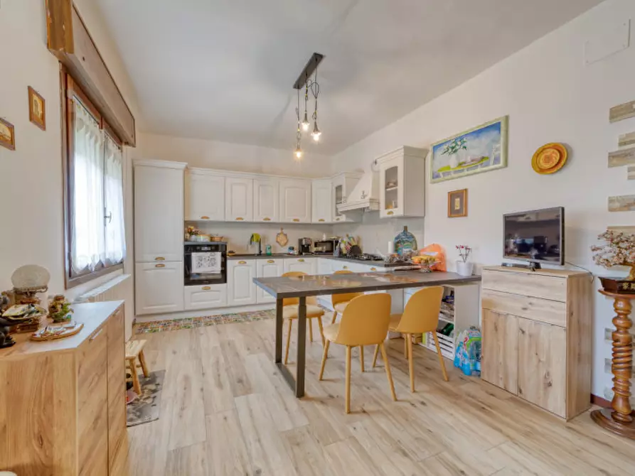 Immagine 4 di Casa trifamiliare in vendita  in Via Roma a Villafranca Padovana
