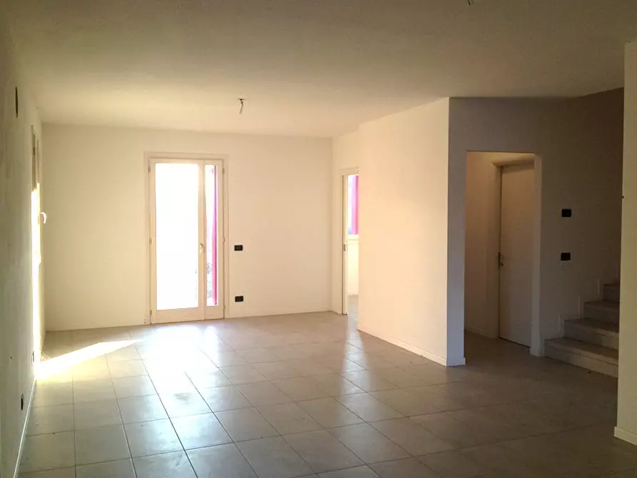 Immagine 3 di Casa bifamiliare in affitto  in via Dei Castagni a Teolo