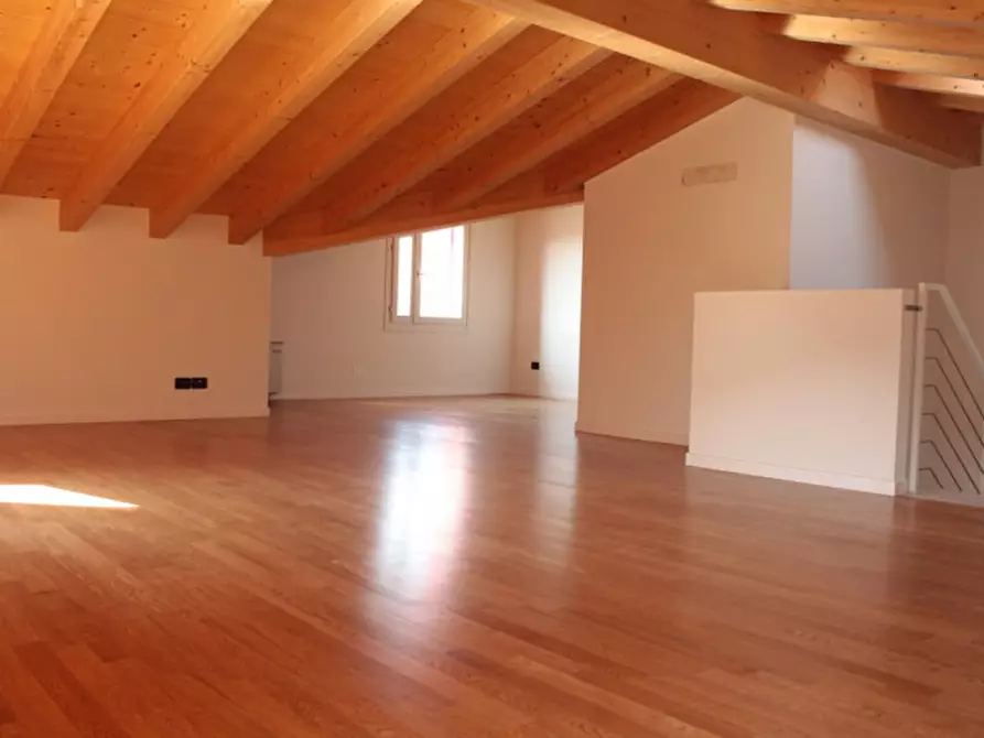 Immagine 6 di Casa bifamiliare in affitto  in via Dei Castagni a Teolo