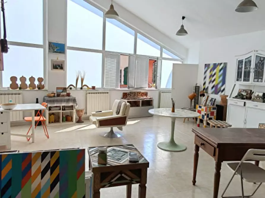 Immagine 6 di Appartamento in vendita  in parco villa rossi a Genova