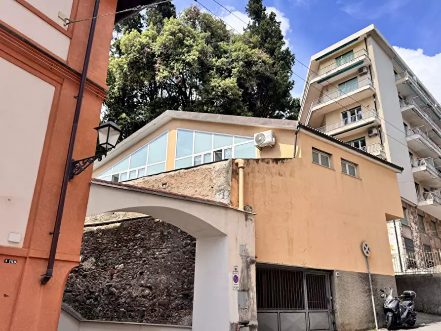 Immagine 14 di Appartamento in vendita  in parco villa rossi a Genova