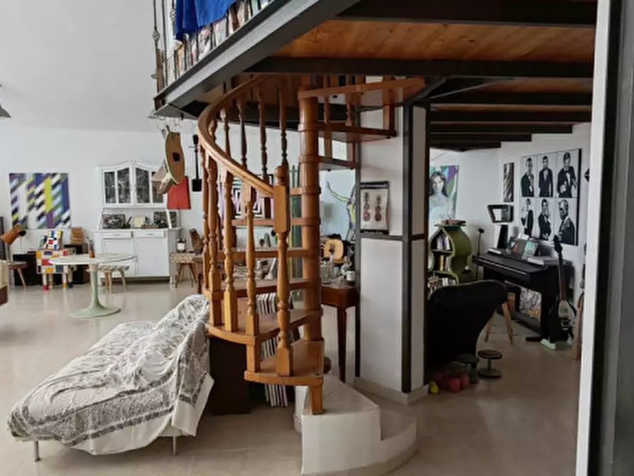 Immagine 16 di Appartamento in vendita  in parco villa rossi a Genova
