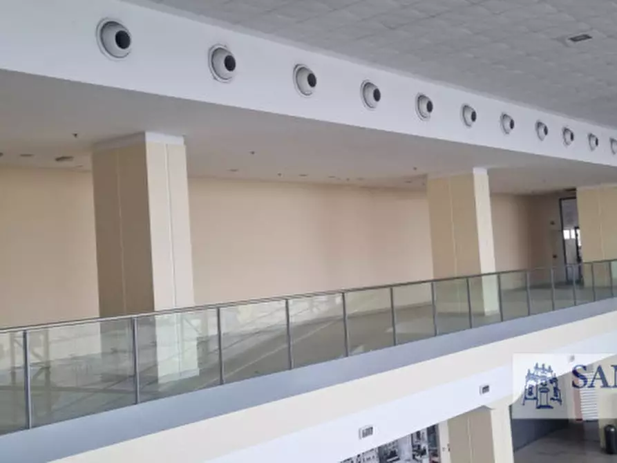 Immagine 16 di Capannone industriale in vendita  in via prasecco a Pordenone