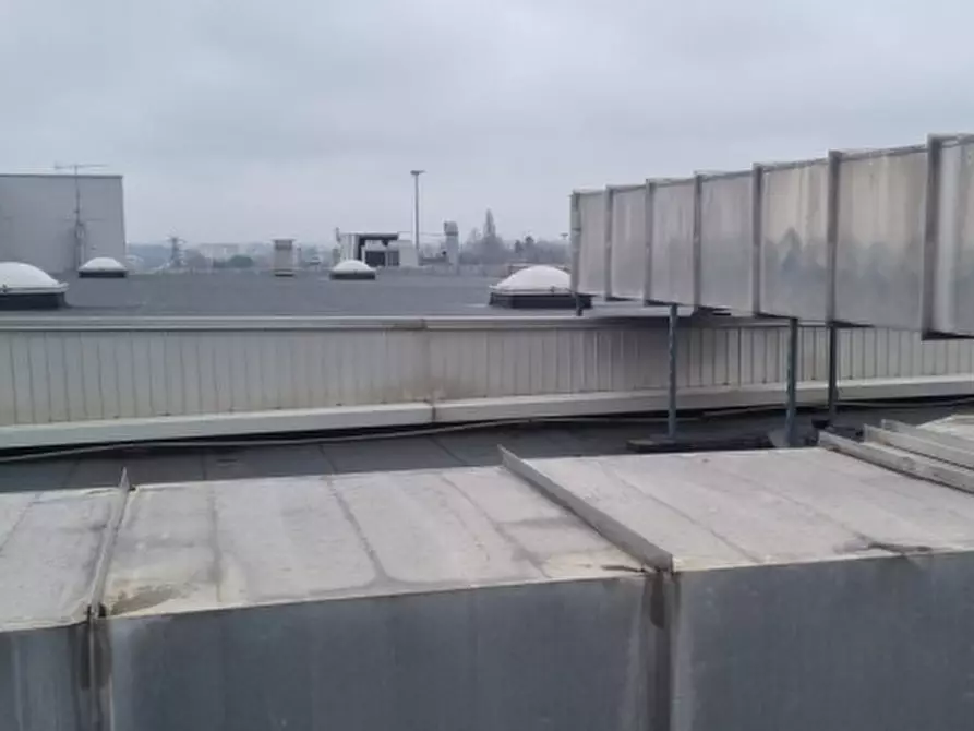 Immagine 25 di Capannone industriale in vendita  in via prasecco a Pordenone