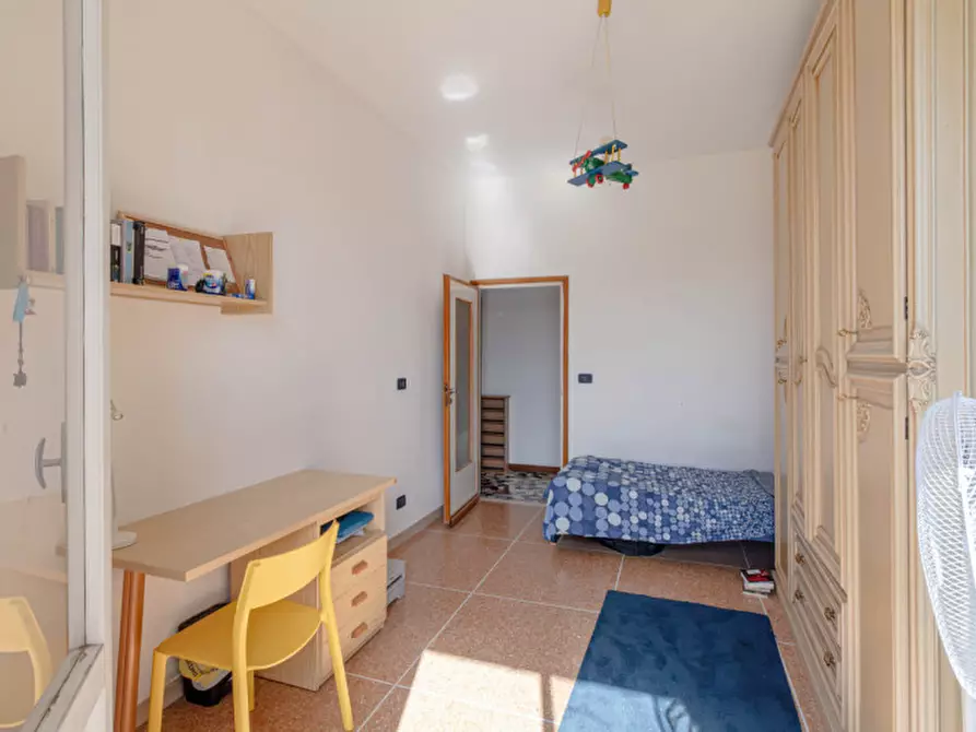 Immagine 11 di Appartamento in vendita  in Via Emilia Levante 118 a Bologna