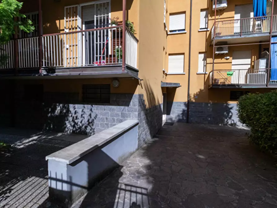 Immagine 16 di Appartamento in vendita  in Via Emilia Levante 118 a Bologna