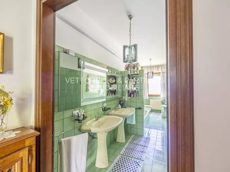 Immagine 19 di Appartamento in vendita  in via e.mattei a Venezia