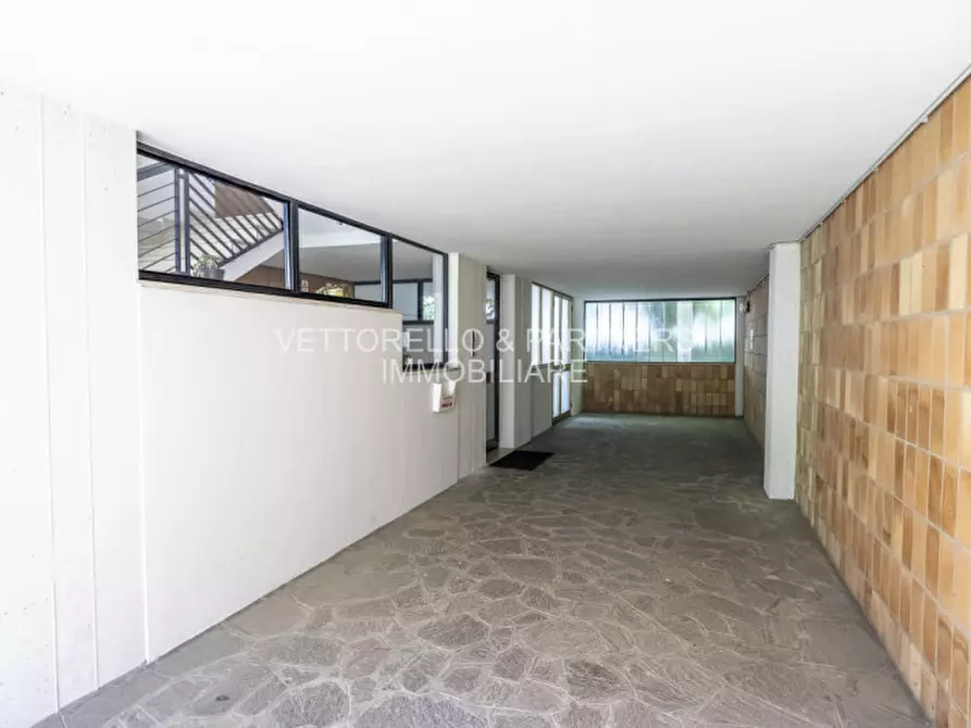 Immagine 22 di Appartamento in vendita  in via e.mattei a Venezia