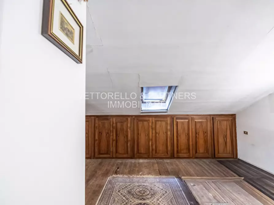 Immagine 46 di Appartamento in vendita  in via e.mattei a Venezia
