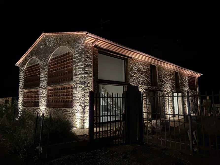 Immagine 21 di Villa in affitto  in VIA COLOGNOLESE a Pontassieve