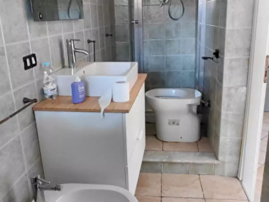 Immagine 14 di Appartamento in affitto  in Vico figurelle a montecalvario 12 a Napoli