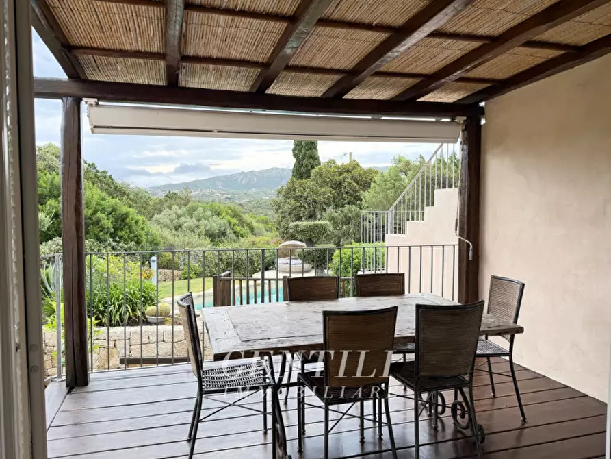 Immagine 8 di Villa in vendita  in Via Cala dei Ginepri a Arzachena