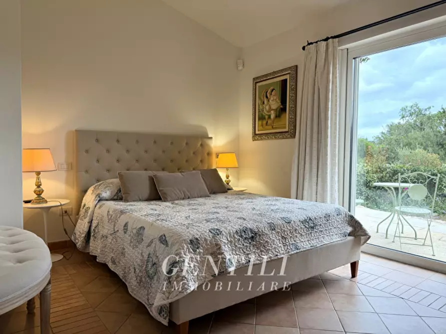 Immagine 15 di Villa in vendita  in Via Cala dei Ginepri a Arzachena