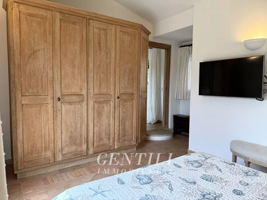 Immagine 16 di Villa in vendita  in Via Cala dei Ginepri a Arzachena