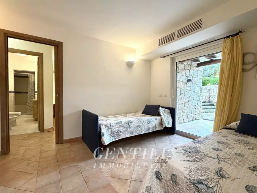 Immagine 23 di Villa in vendita  in Via Cala dei Ginepri a Arzachena