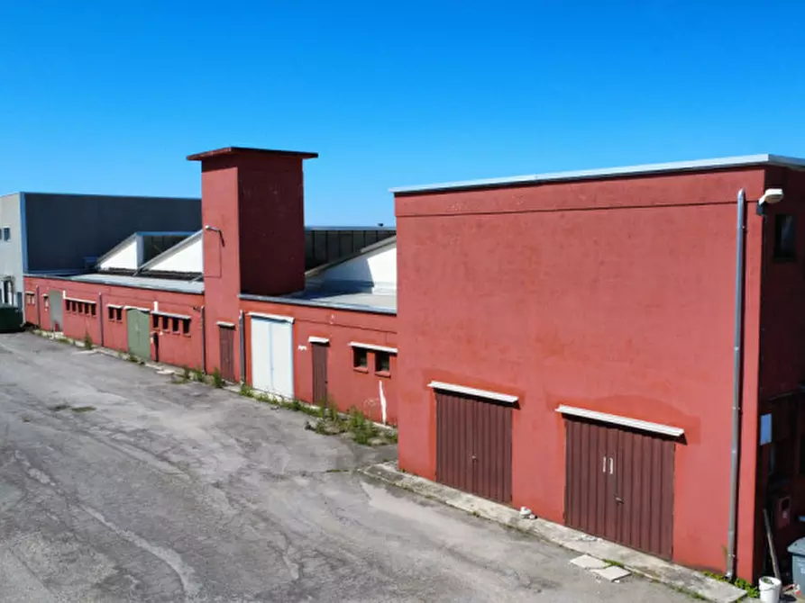 Immagine 2 di Capannone industriale in affitto  in Via Piave 47 a Altivole