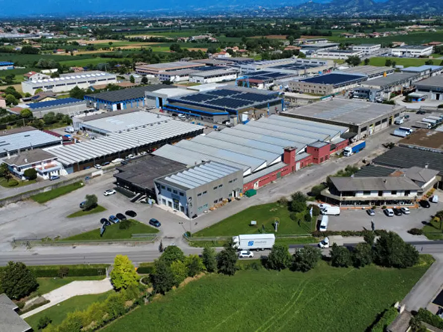 Immagine 17 di Capannone industriale in affitto  in Via Piave 47 a Altivole