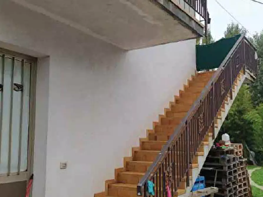 Immagine 1 di Appartamento in vendita  in Via Lancieri di Firenze, 27 a Giavera Del Montello
