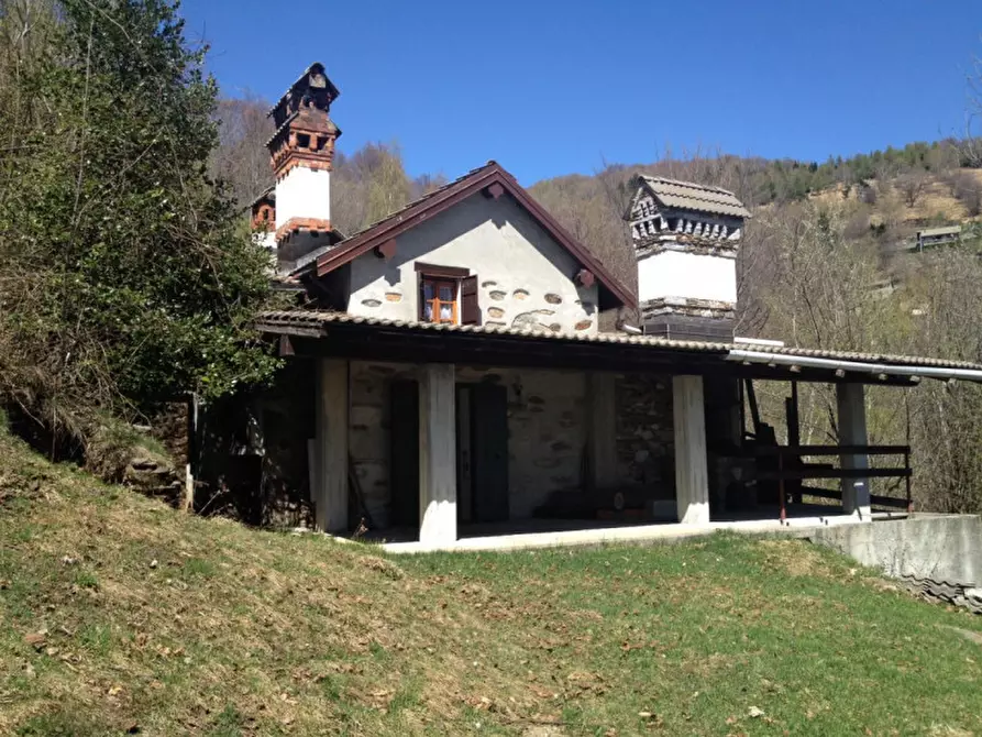 Immagine 2 di Casa indipendente in vendita  in Via per Cambiesso a Intragna