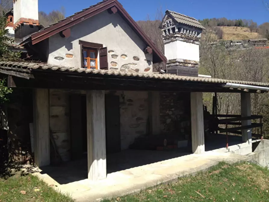 Immagine 3 di Casa indipendente in vendita  in Via per Cambiesso a Intragna
