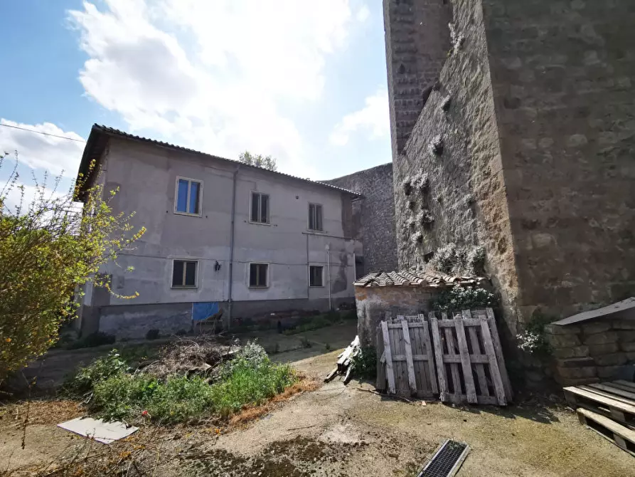 Immagine 7 di Casa indipendente in vendita  in Via Sant'Antonio, 1100 a Viterbo