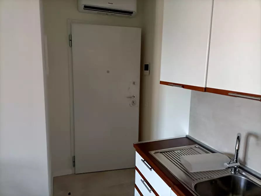 Immagine 6 di Appartamento in affitto  in Via Navetta, 9 a Parma