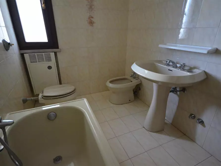 Immagine 22 di Appartamento in vendita  in Via degli Olmi a Castelfranco Veneto
