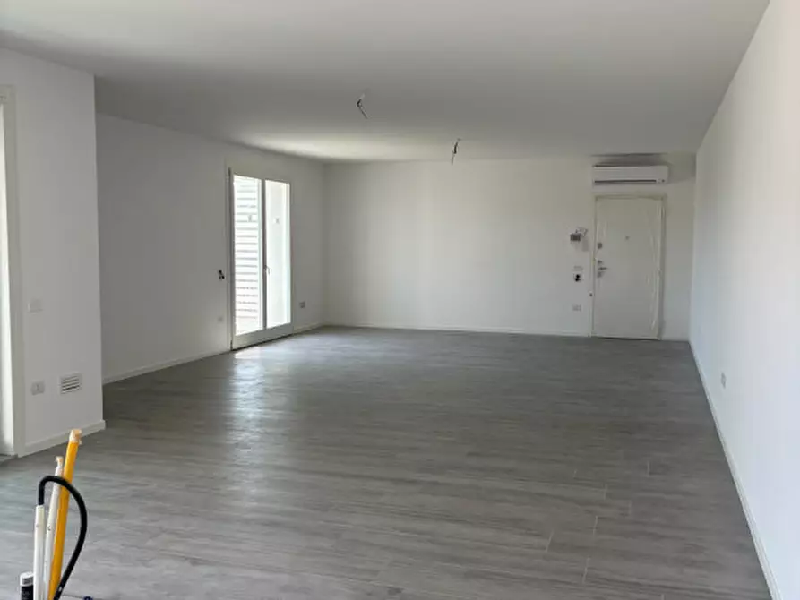 Immagine 7 di Appartamento in vendita  in Via Nazario Sauro a Selvazzano Dentro
