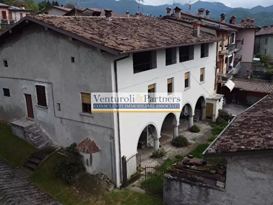Immagine 2 di Rustico / casale in vendita  in Via Visello Superiore a Preseglie