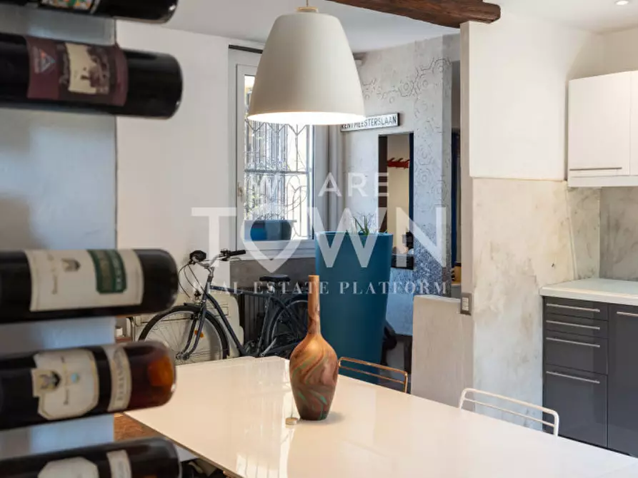 Immagine 7 di Appartamento in vendita  in via Thaon Di Revel 10 a Milano