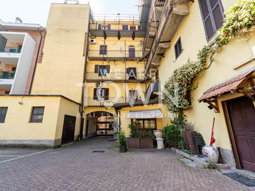 Immagine 32 di Appartamento in vendita  in via Thaon Di Revel 10 a Milano
