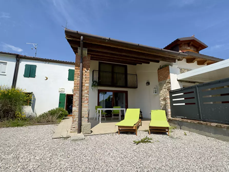 Immagine 25 di Casa quadrifamiliare in vendita  in via monte venda a Vo