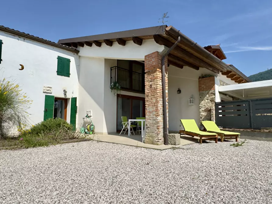 Immagine 26 di Casa quadrifamiliare in vendita  in via monte venda a Vo
