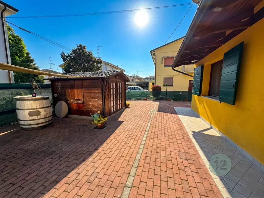 Immagine 18 di Casa indipendente in vendita  in Via Ronchetti a San Felice Sul Panaro