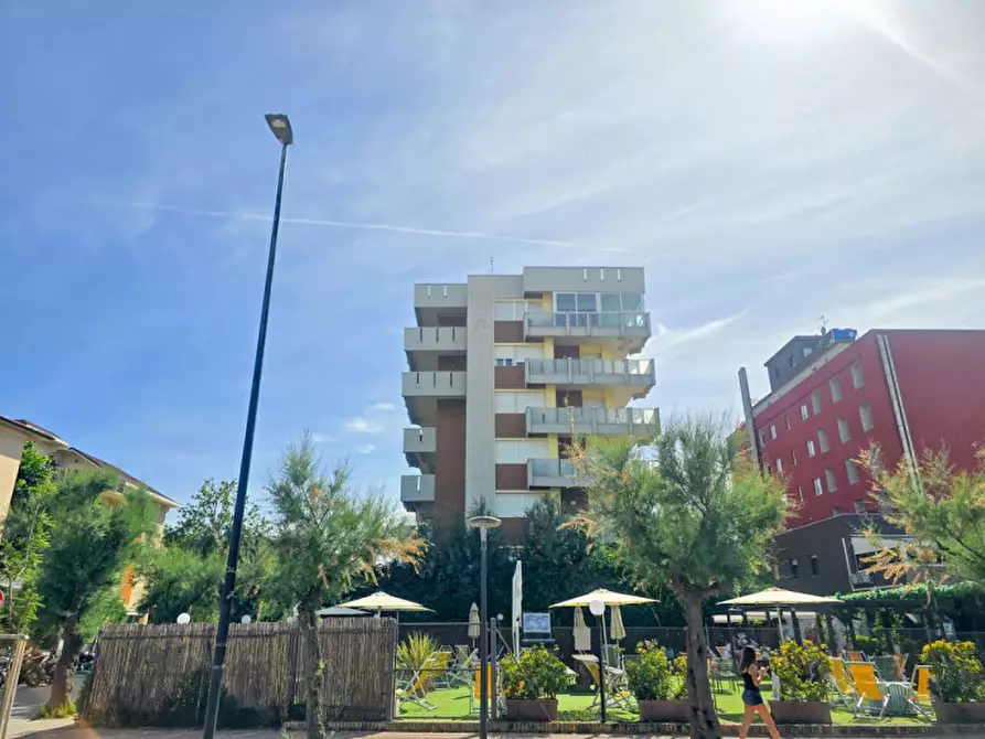 Immagine 20 di Appartamento in vendita  in Viale Dante Alighieri a Pesaro